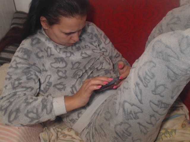 Live sex webcam photo for carlastar00 #272434349