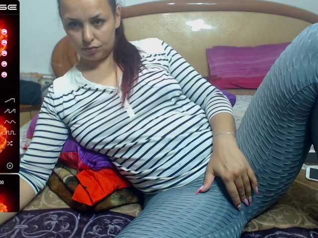 Live sex webcam photo for carlastar00 #273578483