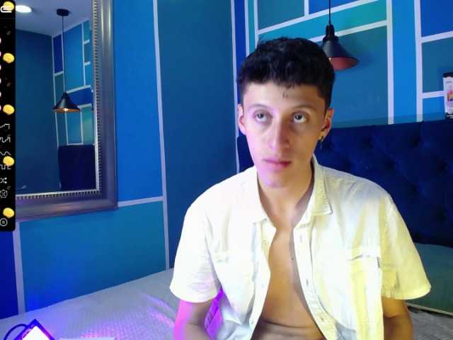 Live sex webcam photo for carlos-rubio #275842552