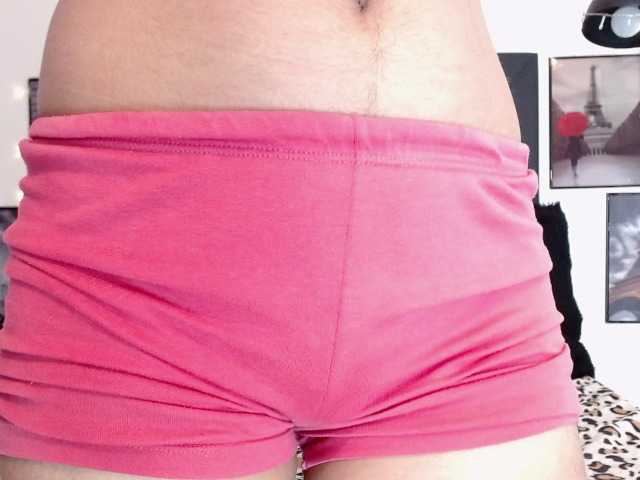 Live sex webcam photo for carol-amer001 #272577896