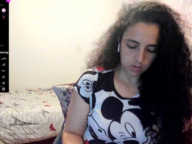 Live sex webcam photo for caroldiaz #290435482