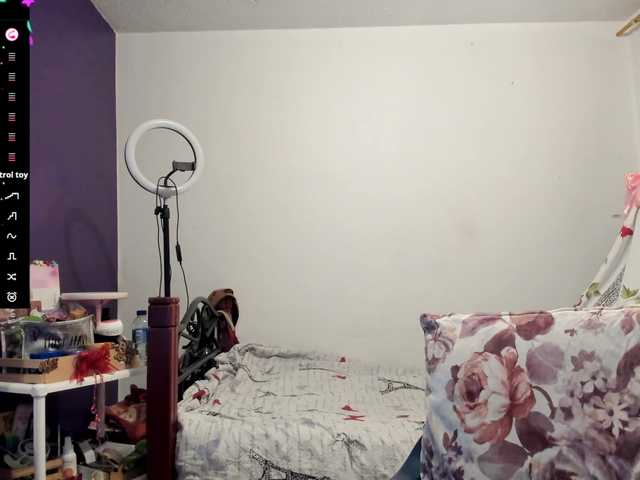 Live sex webcam photo for caroldiaz #290450046