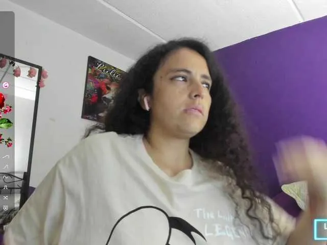 Live sex webcam photo for caroldiaz #290865299