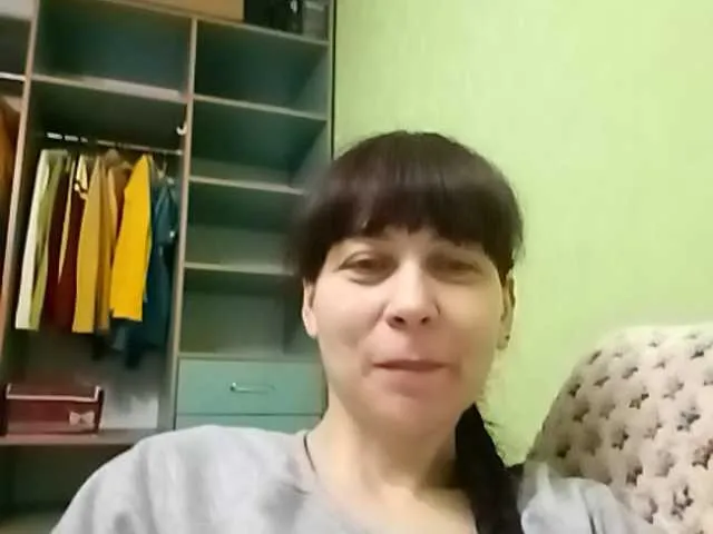 Live sex webcam photo for caroliiine #272124774