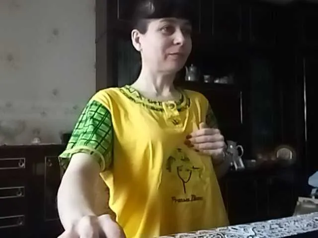 Live sex webcam photo for caroliiine #272886769