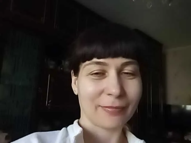 Live sex webcam photo for caroliiine #273243627