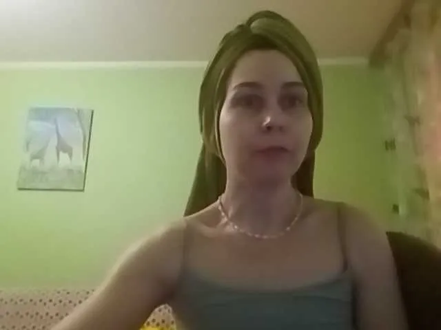 Live sex webcam photo for caroliiine #273621156