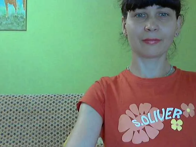 Live sex webcam photo for caroliiine #273645269