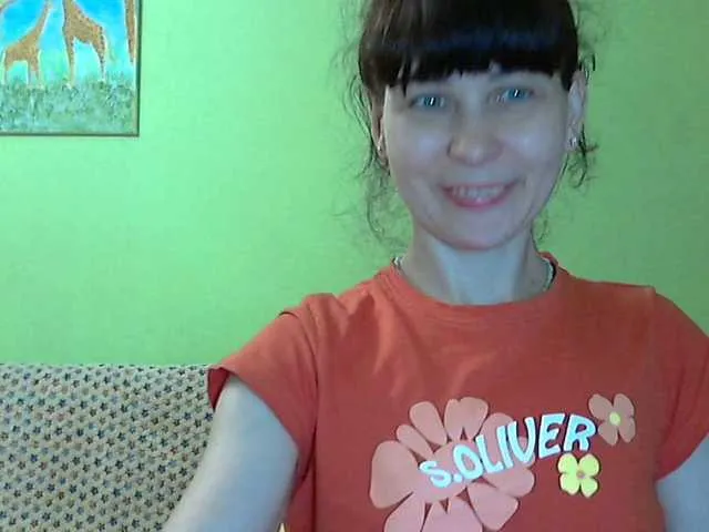 Live sex webcam photo for caroliiine #273647173