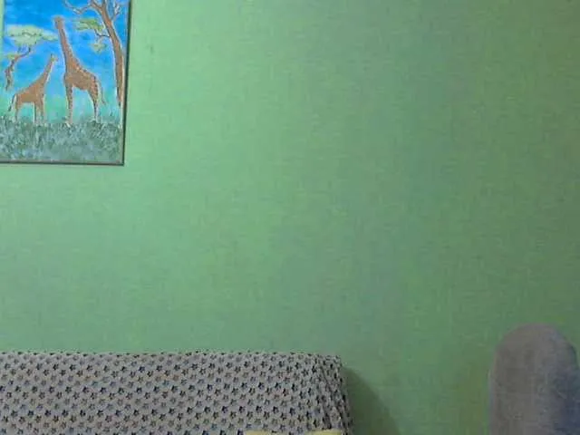 Live sex webcam photo for caroliiine #274018342