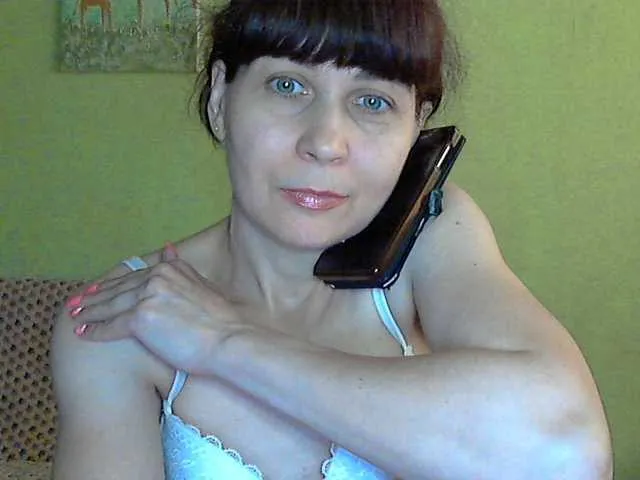 Live sex webcam photo for caroliiine #274125225