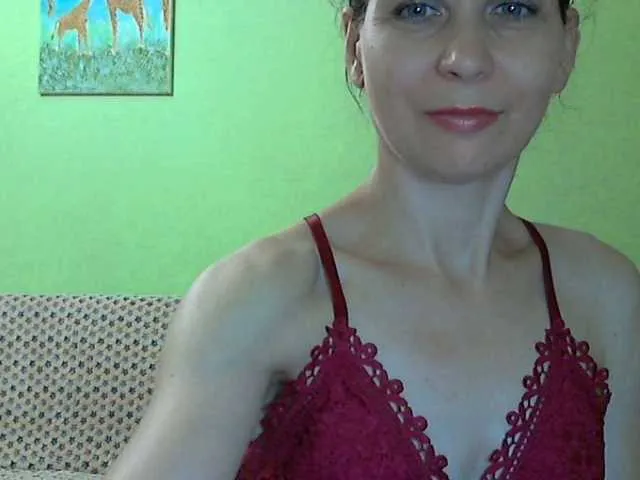 Live sex webcam photo for caroliiine #274231822