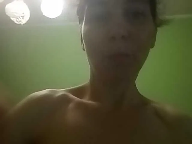 Live sex webcam photo for caroliiine #274277765