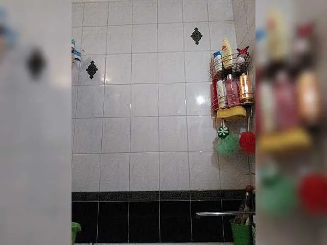 Live sex webcam photo for caroliiine #274434341