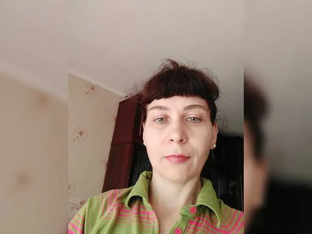 Live sex webcam photo for caroliiine #274440044