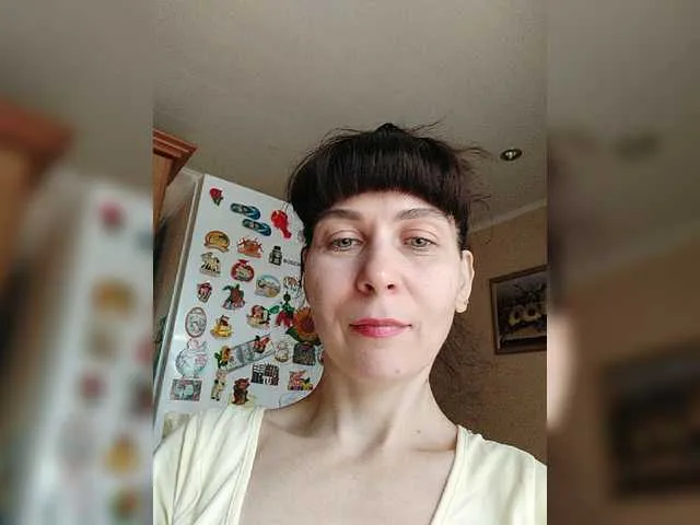 Live sex webcam photo for caroliiine #274613556