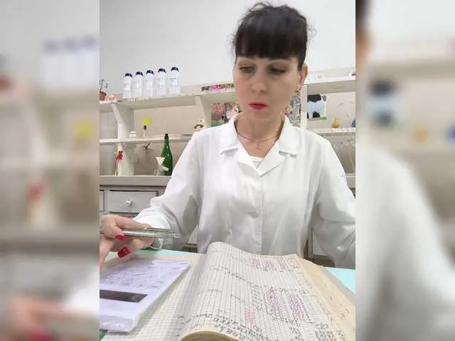 Live sex webcam photo for caroliiine #292248000