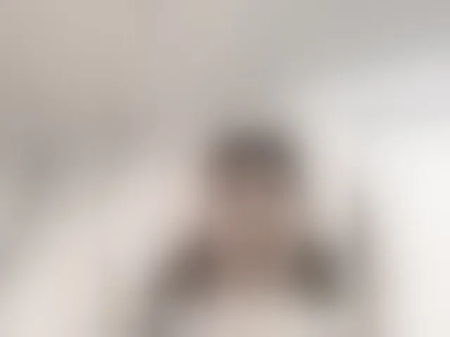 Live sex webcam photo for caroliiine #292792473