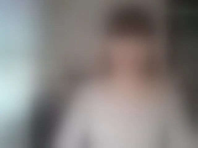 Live sex webcam photo for caroliiine #293542923