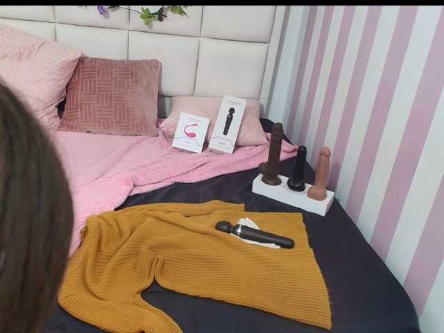 Live sex webcam photo for carolina-hernandez #290348059