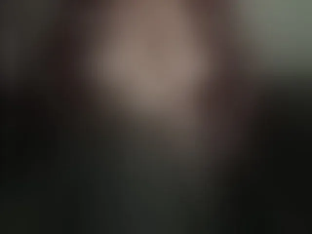 Live sex webcam photo for carolineford #292400263