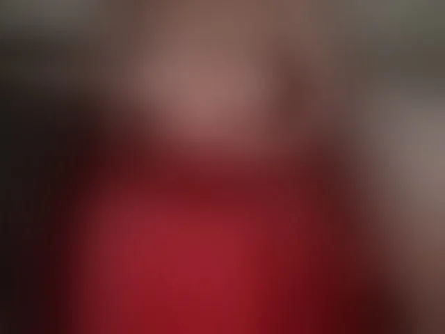 Live sex webcam photo for carolineford