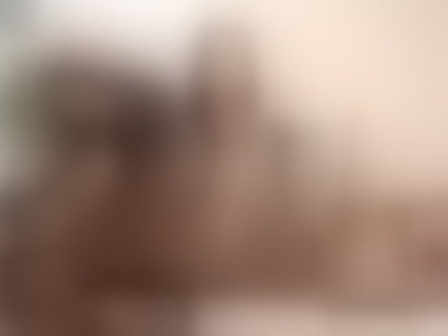 Live sex webcam photo for carolynee1 #294311473