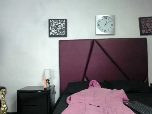 Live sex webcam photo for cassandra-sex #273484355
