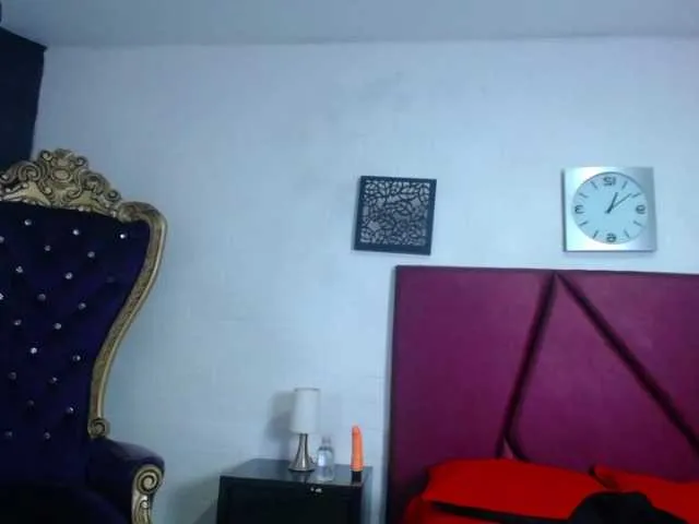 Live sex webcam photo for cassandra-sex #273676190