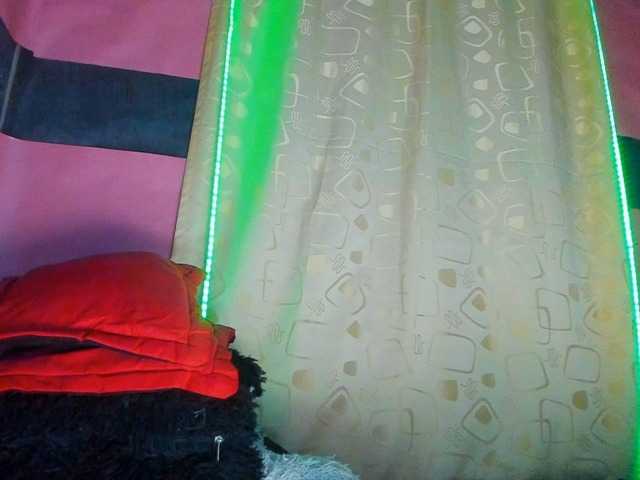 Live sex webcam photo for cata-anngel #276518211
