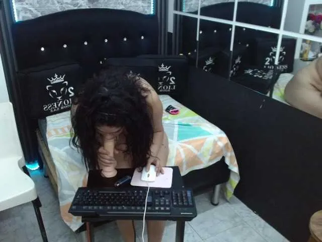 Live sex webcam photo for catalella-latina #290653016