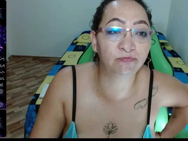Live sex webcam photo for cataleya-ar #277867498