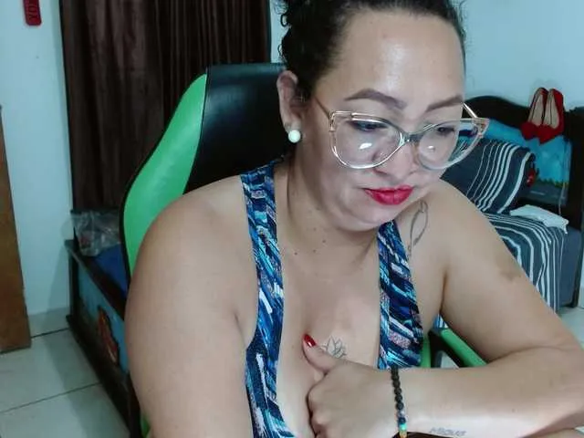 Live sex webcam photo for cataleya-ar #290848346