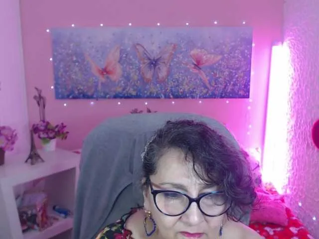 Live sex webcam photo for cataleya-mom #276081892