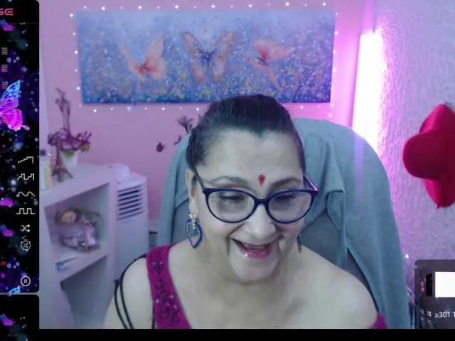 Live sex webcam photo for cataleya-mom #276169155