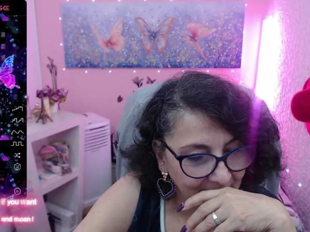 Live sex webcam photo for cataleya-mom #276193814