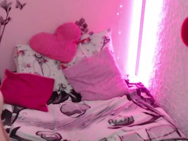 Live sex webcam photo for cataleya-mom #276238292