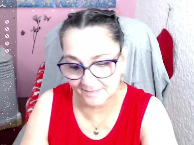 Live sex webcam photo for cataleya-mom #277142720