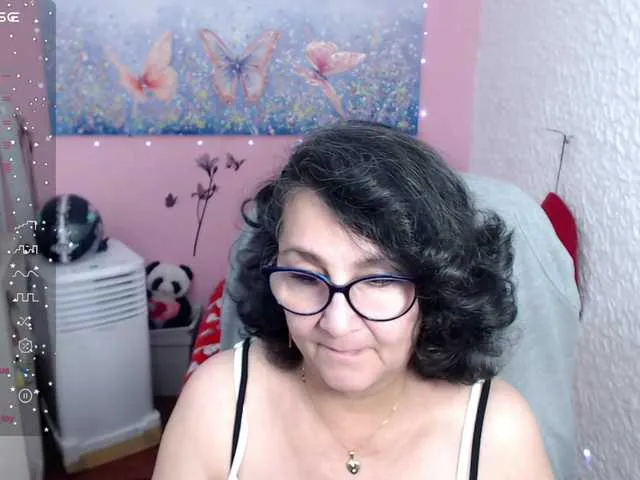 Live sex webcam photo for cataleya-mom #277183398