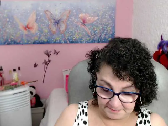 Live sex webcam photo for cataleya-mom #277512536