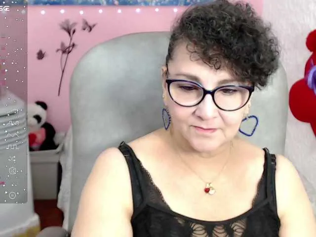 Live sex webcam photo for cataleya-mom #277700513