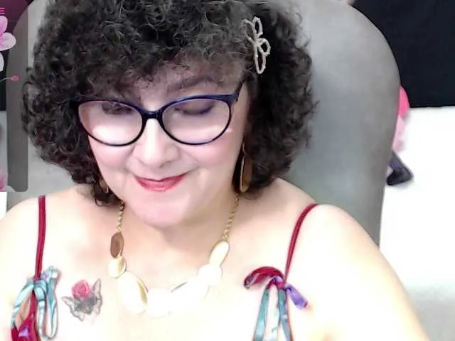 Live sex webcam photo for cataleya-mom #290803187