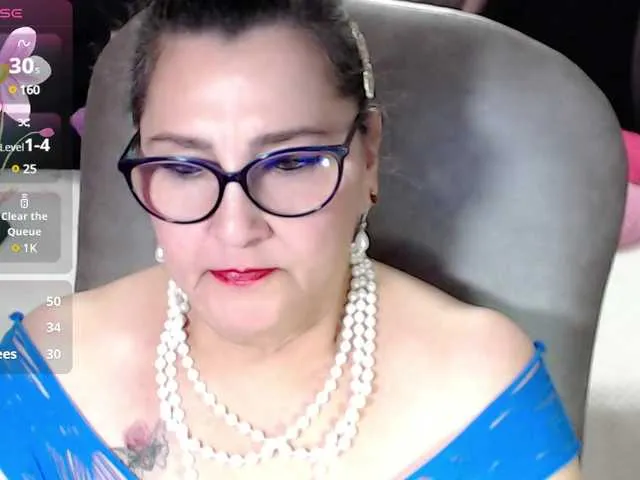 Live sex webcam photo for cataleya-mom #290820558