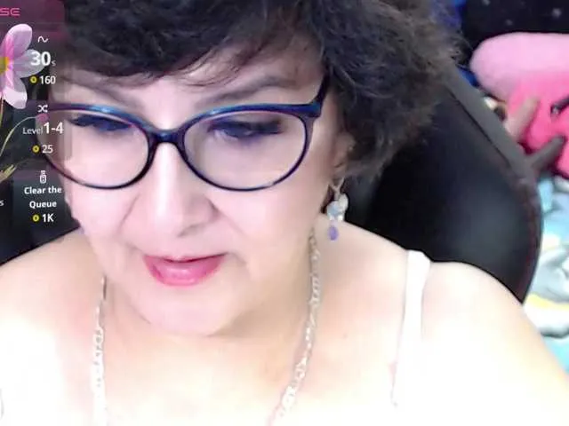 Live sex webcam photo for cataleya-mom #291144772