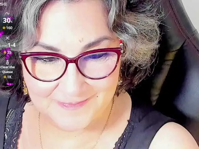 Live sex webcam photo for cataleya-mom #292060797