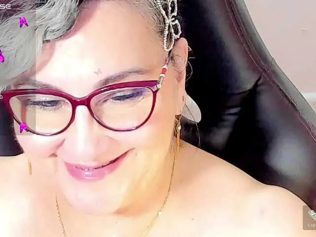 Live sex webcam photo for cataleya-mom #292199591