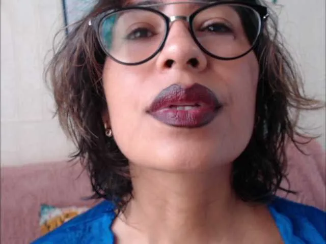 Live sex webcam photo for cataleya35 #291610725