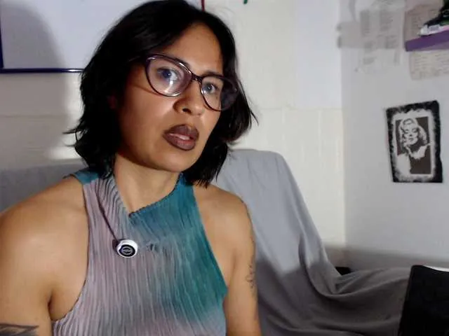 Live sex webcam photo for cataleya35 #291882507