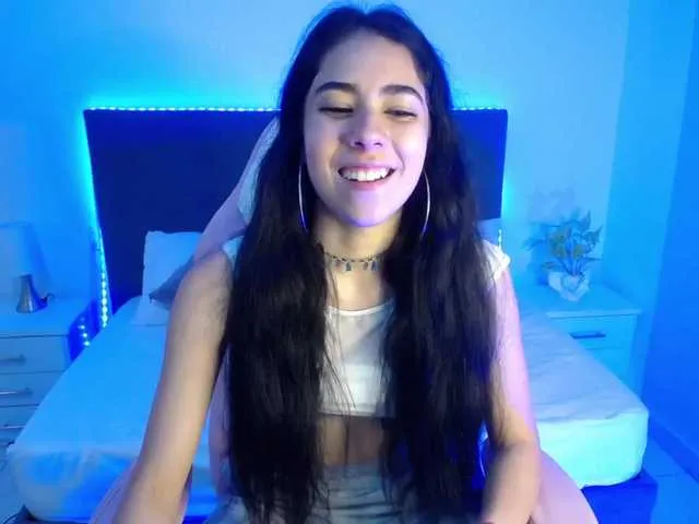Live sex webcam photo for catalina-bat #272426480