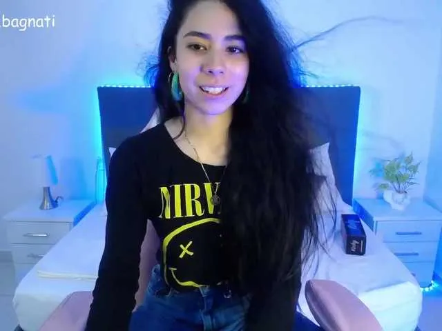 Live sex webcam photo for catalina-bat #272567454